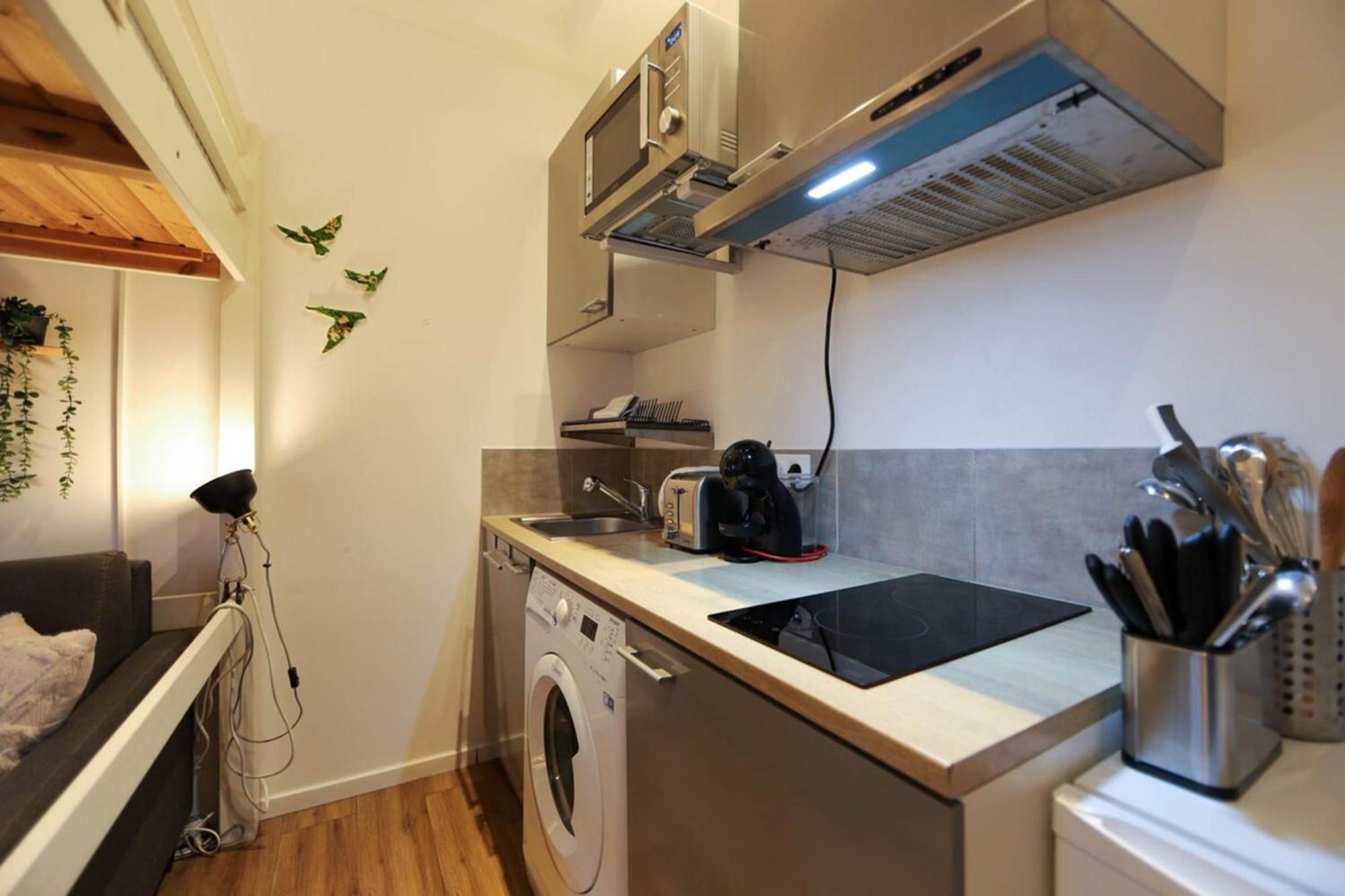 Apartamento Le Petit Plus - Studio Confortable Avec Parking Annecy Exterior foto