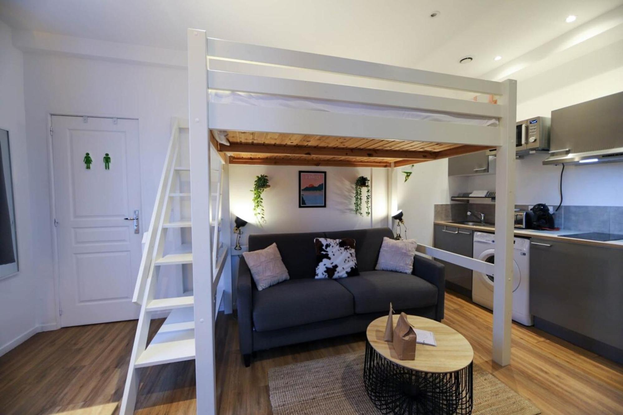 Apartamento Le Petit Plus - Studio Confortable Avec Parking Annecy Exterior foto